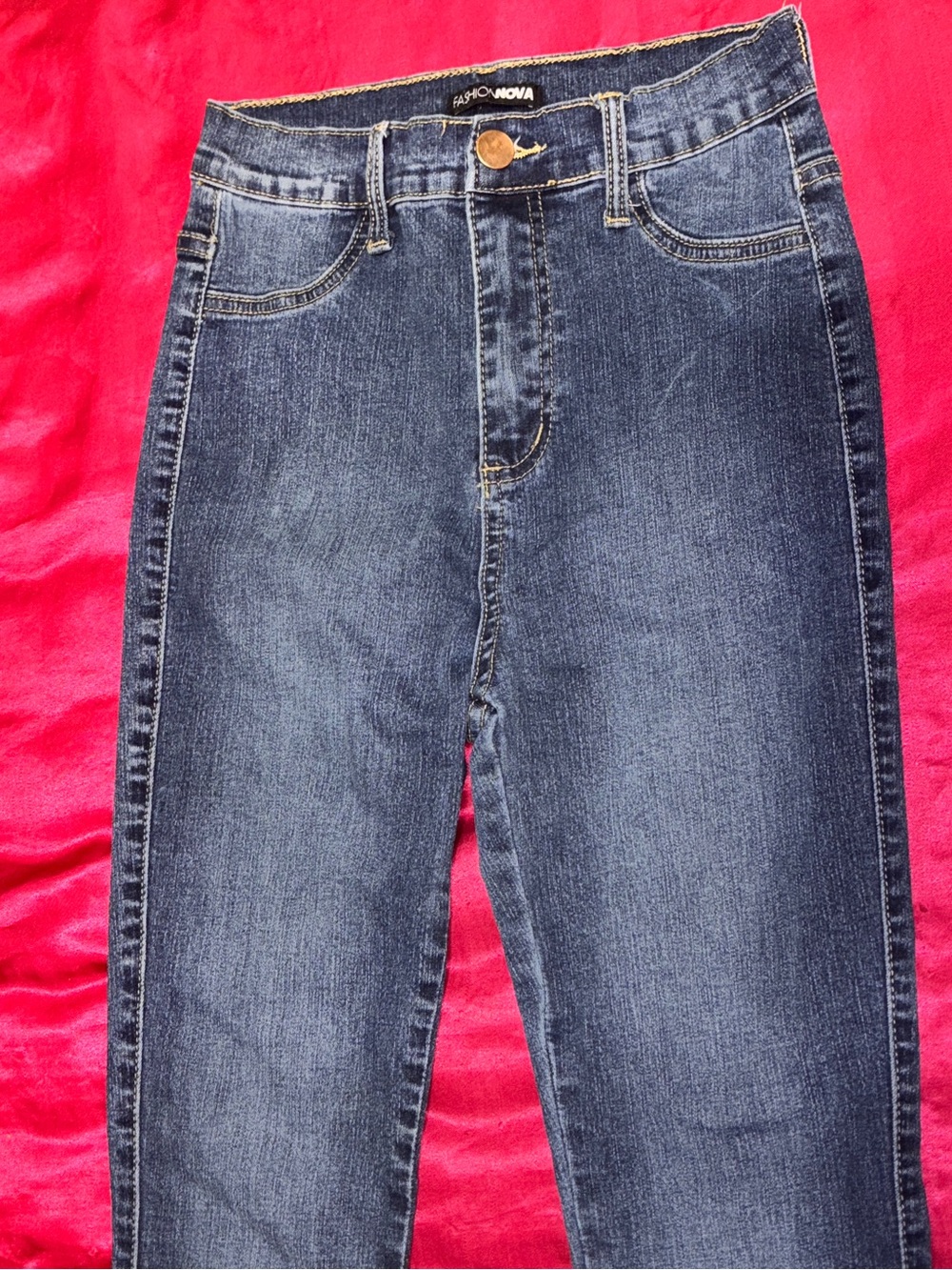 Fashion Nova Demin Jeans SIZE 5 long leg Medium Rise skinny jeans